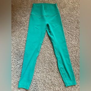 Lululemon align HR legging 25”